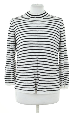 Sweter paski