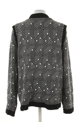 Sweter czarny wzorek