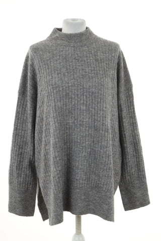 Sweter szary