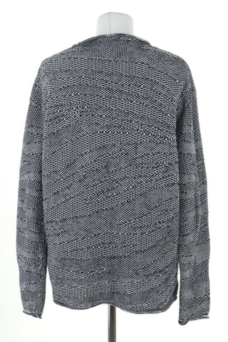Sweter biało-czarny - fajneciuchy24.pl
