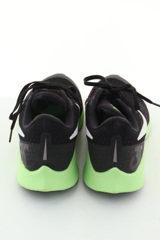 Buty czarno-zielone